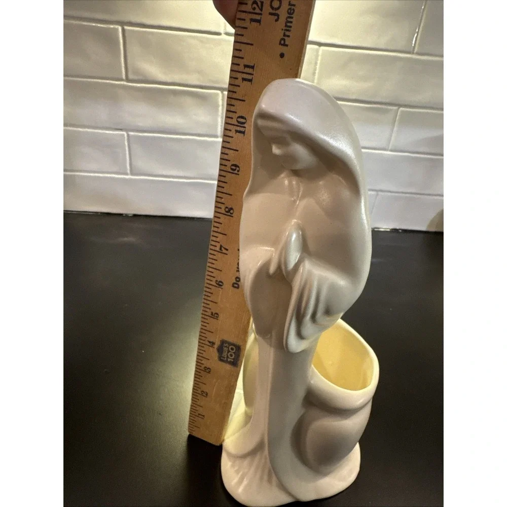 Vintage‎ HAEGER Pottery Madonna Blessed Mother Figurine Flower Vase Planter USA